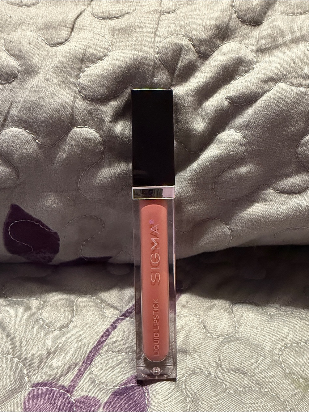 SIGMA BEAUTY Liquid Lipstick • Soft Rose Nude